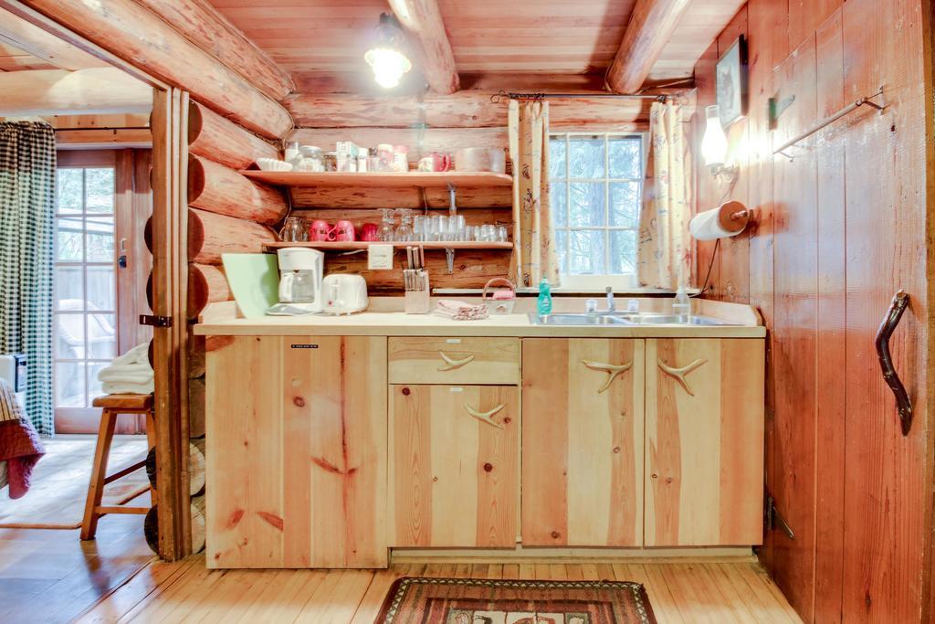 Zoe'S Log Cabin Welches المظهر الخارجي الصورة