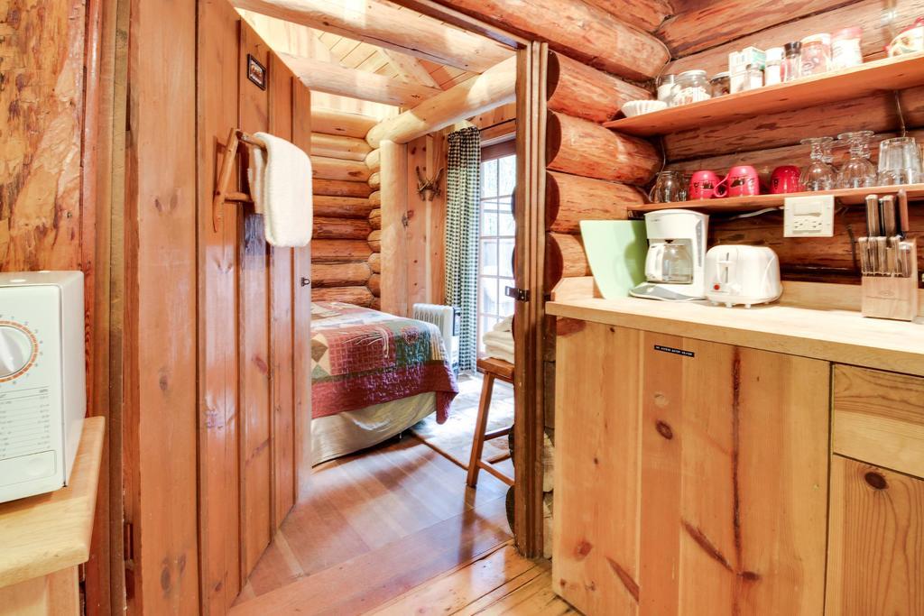 Zoe'S Log Cabin Welches المظهر الخارجي الصورة
