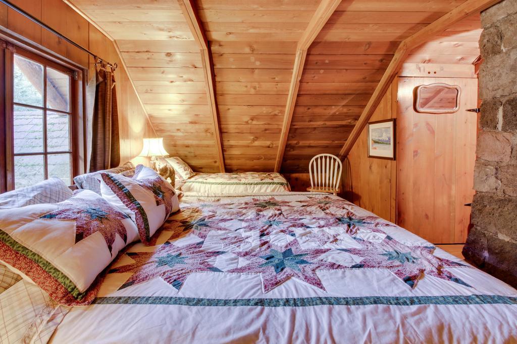 Zoe'S Log Cabin Welches المظهر الخارجي الصورة