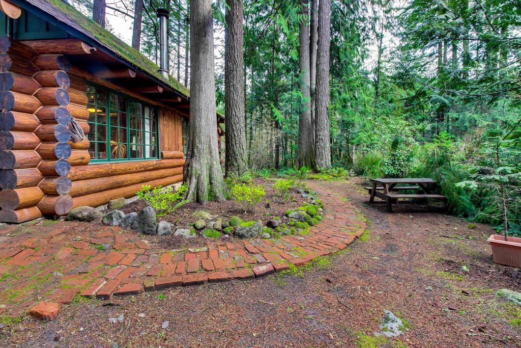 Zoe'S Log Cabin Welches المظهر الخارجي الصورة